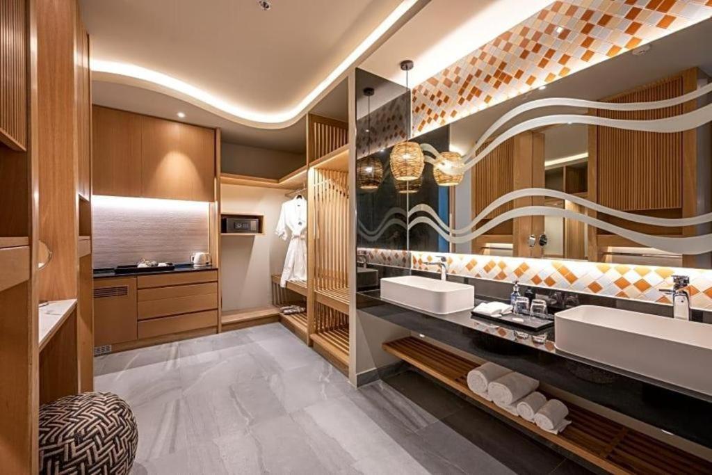Metadee Elite Hotel Kata-part Kültér fotó