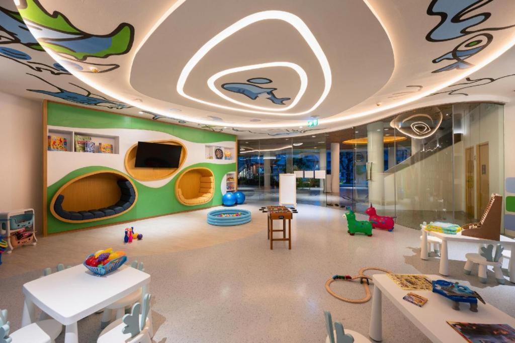 Metadee Elite Hotel Kata-part Kültér fotó